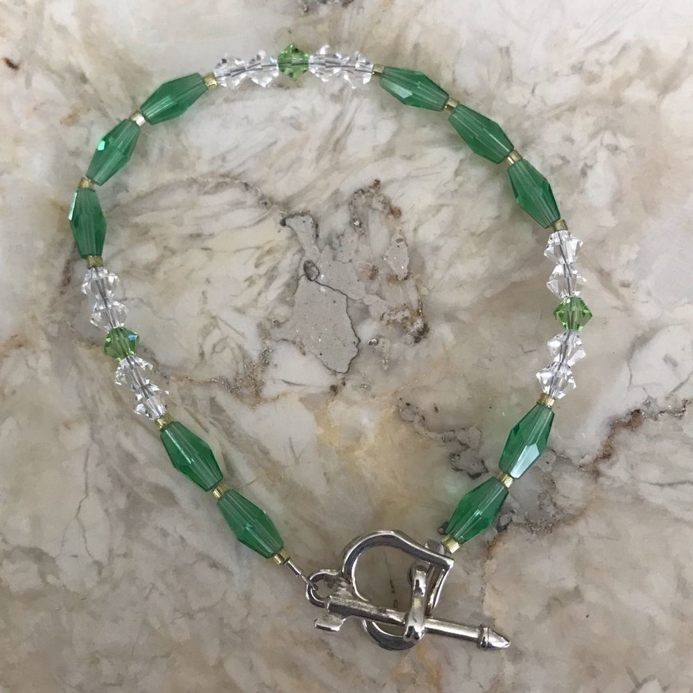 NEW - Sterling Silver & Austrian Crystals Bracelet Heart & Arrow Toggle Closure